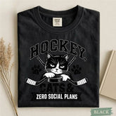 Comfort Colors Hockey, Cats & Zero Social Plans. Funny Cat Hockey T-Shirt