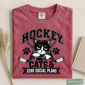 Comfort Colors Hockey, Cats & Zero Social Plans. Funny Cat Hockey T-Shirt