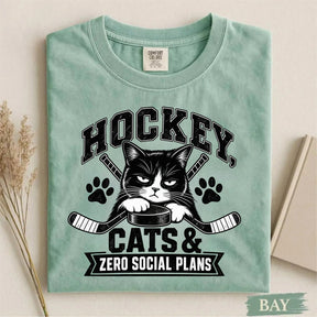 Comfort Colors Hockey, Cats & Zero Social Plans. Funny Cat Hockey T-Shirt