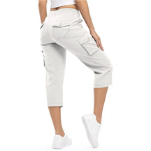 Women's Lightweight Hiking Capris: Quick-Dry. 6 Pockets. Loose Fit