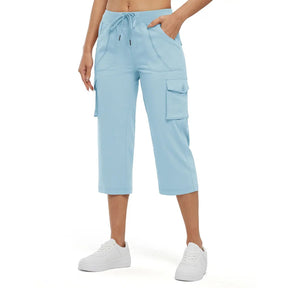 Women's Lightweight Hiking Capris: Quick-Dry. 6 Pockets. Loose Fit