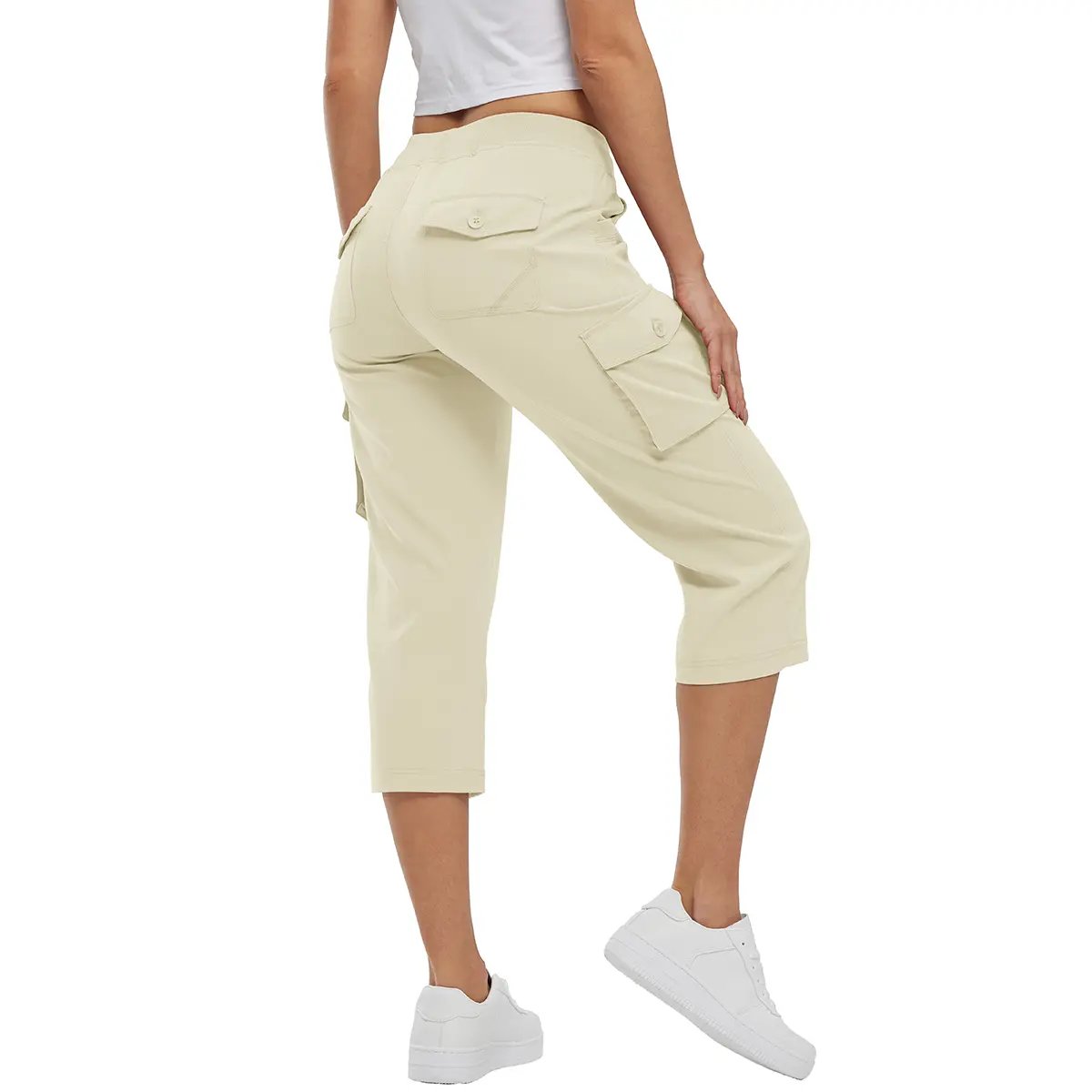 Women's Lightweight Hiking Capris: Quick-Dry. 6 Pockets. Loose Fit