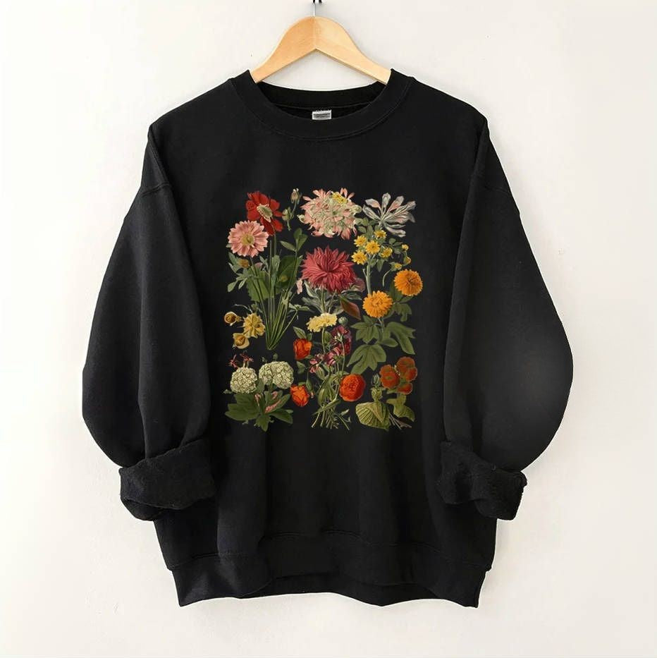Cottagecore Vintage Flowers Sweatshirt