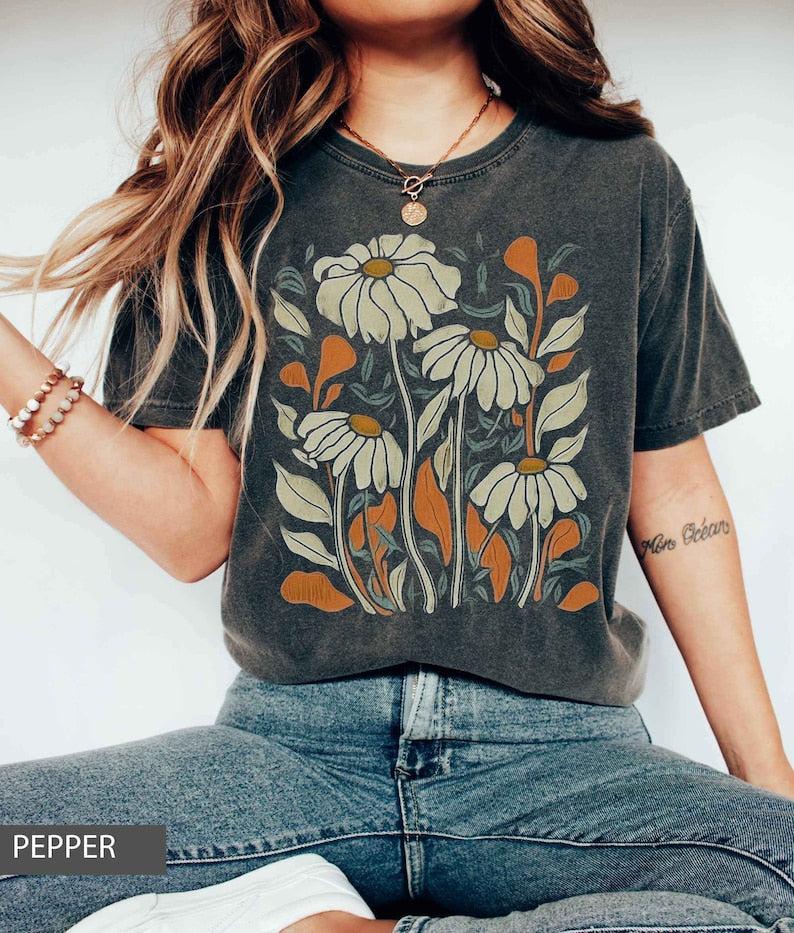 WildFlower Daisy Tshirt Retro Flower Shirt